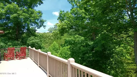 Exterior - 175 Pin Oak Rdg, Murphy, NC 28906 photo 10 of 18