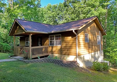 175 Bell Rd, Mineral Bluff, GA 30559