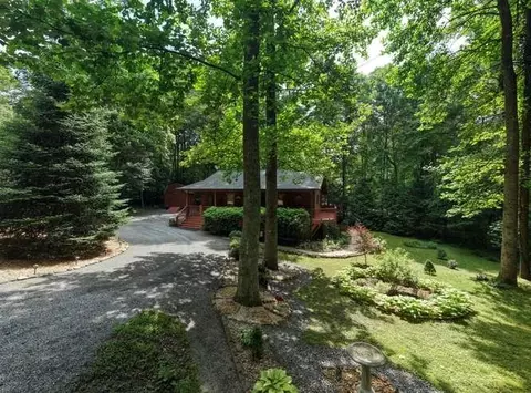 Exterior - 280 Fox Trot Ln, Murphy, NC 28906 photo 14 of 16