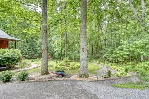 Exterior - 280 Fox Trot Ln, Murphy, NC 28906 photo 15 of 16