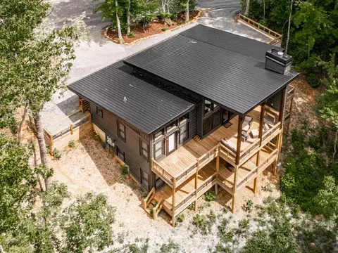 312 Campbell Camp Cir, Blue Ridge, GA 30513