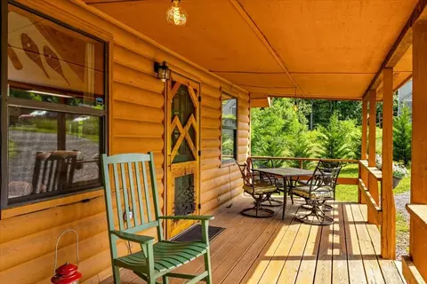 Exterior - 321 Sunrise St, Murphy, NC 28906 photo 5 of 12