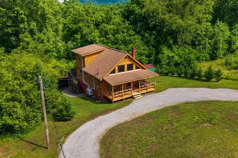 Other - 321 Sunrise St, Murphy, NC 28906 photo 4 of 11