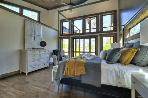 Bedroom - 2454 Forge Mill Rd, Morganton, GA 30560 photo 4 of 5