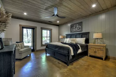 Bedroom - 2454 Forge Mill Rd, Morganton, GA 30560 photo 5 of 5