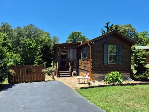 40 Wilderness Ct, Blairsville, GA 30512