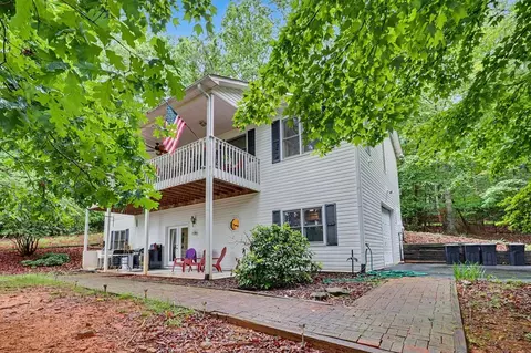 15 Dale Dr, Blairsville, GA 30512