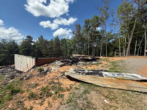 82 Cottage Rdg, Murphy, NC 28906