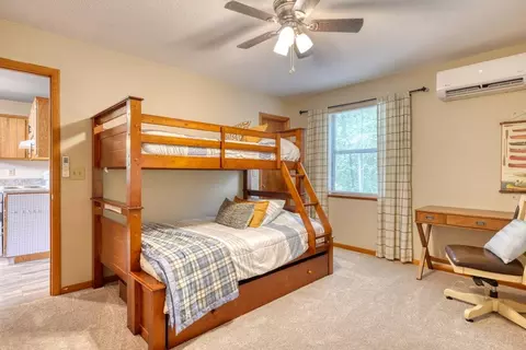 Bedroom - 66 Black Bear Trce, Murphy, NC 28906 photo 1 of 5