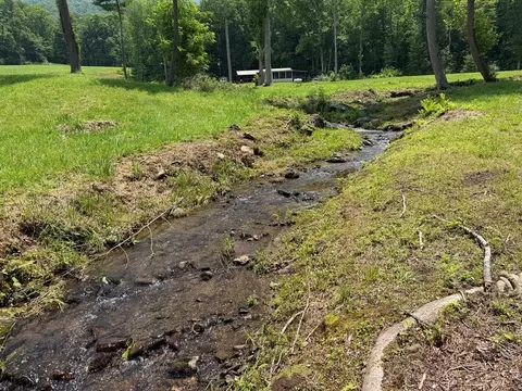 1446 Muskrat Creek Rd, Hayesville, NC 28904