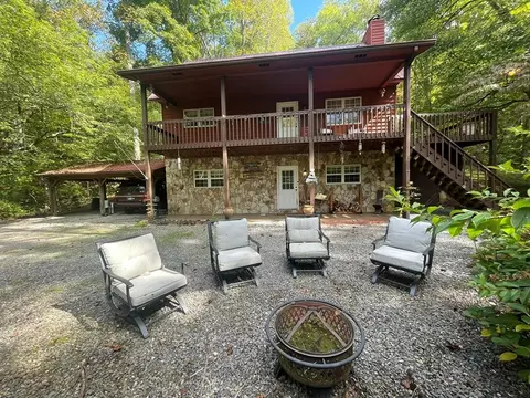 3333 Ellington Rd, Hayesville, NC 28904