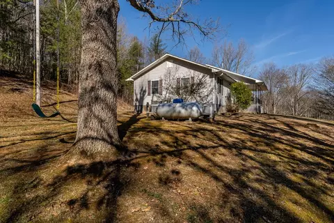 Exterior - 267 Farner Rd, Farner, TN 37333 photo 6 of 8
