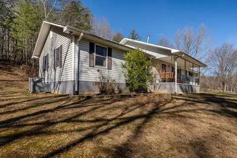 Exterior - 267 Farner Rd, Farner, TN 37333 photo 5 of 8