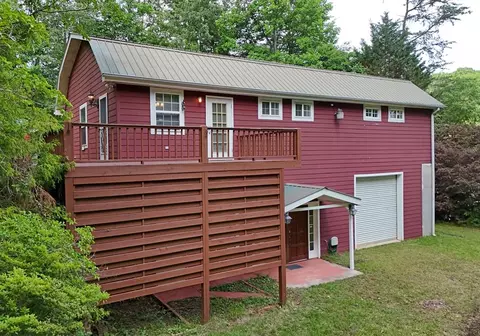 34 Summer Hill Ln, Blairsville, GA 30512