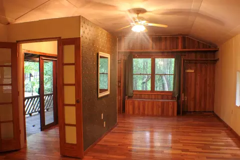 Living - 115 Degatide Dr, Murphy, NC 28906 photo 2 of 3