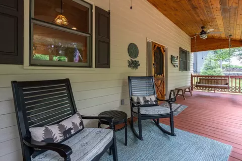Exterior - 801 Village Rd, Murphy, NC 28906 photo 2 of 30