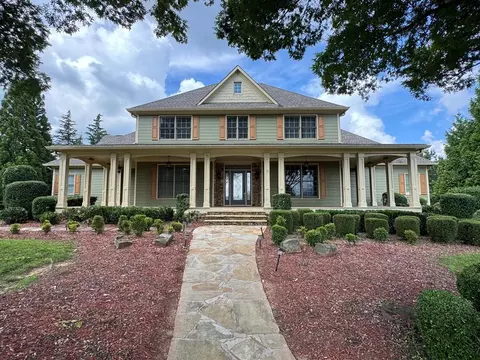 514 Ridgemont Dr, Ellijay, GA 30536