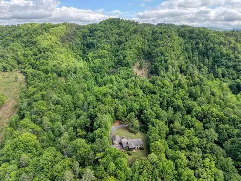 View/Area - 874 Deer Hill Rd, Murphy, NC 28906 photo 4 of 5