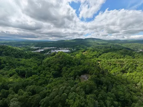 View/Area - 874 Deer Hill Rd, Murphy, NC 28906 photo 3 of 5