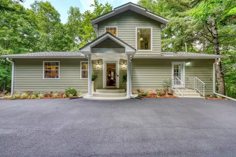 549 Cook Mountain Dr, Blairsville, GA 30512