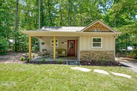 246 Chimney Rdg, Blairsville, GA 30512