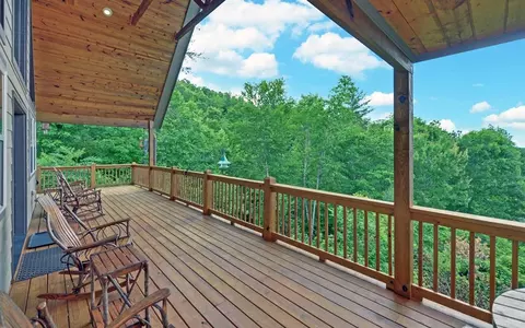Exterior - 68 Strutters Trl, Murphy, NC 28906 photo 3 of 12