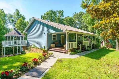 955 Lower Tails Creek Rd, Ellijay, GA 30540