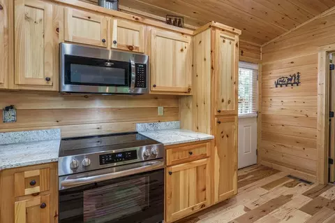 Kitchen - 297 Summitt Ln, Murphy, NC 28906 photo 3 of 3