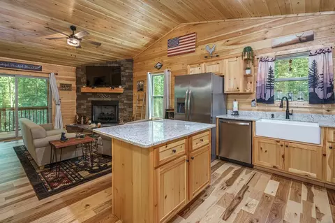 Kitchen - 297 Summitt Ln, Murphy, NC 28906 photo 1 of 3