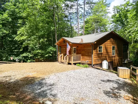 Exterior - 297 Summitt Ln, Murphy, NC 28906 photo 10 of 12