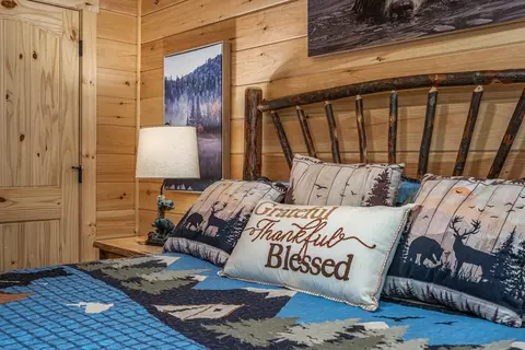 Bedroom - 297 Summitt Ln, Murphy, NC 28906 photo 2 of 2