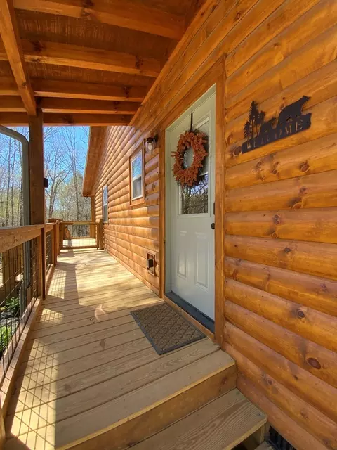 28 Copper Fox Cor, Murphy, NC 28906 photo 4