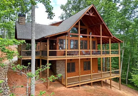731 Native Trl, Blue Ridge, GA 30513