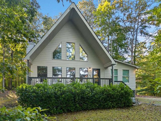 295 Vista Chalet Dr, Ellijay, GA 30540