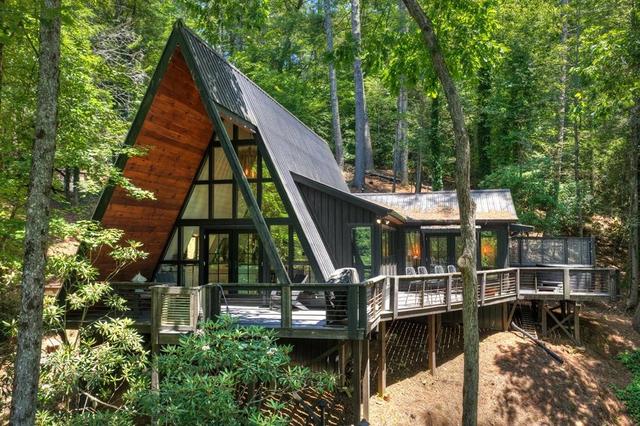 1027 Power Dam Rd, Blue Ridge, GA 30513