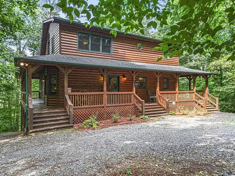 115 Lakota Trl, Blue Ridge, GA 30513