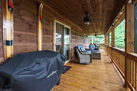 Exterior - 1095 Lonesome Pine Rd, Murphy, NC 28906 photo 2 of 14
