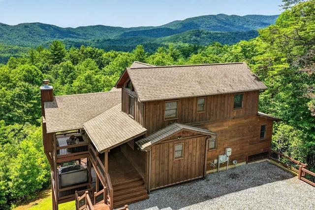 81 Sundance Rdg, Blue Ridge, GA 30513