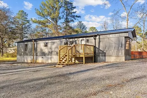 2637 Old Grade Rd, Dalton, GA 30721