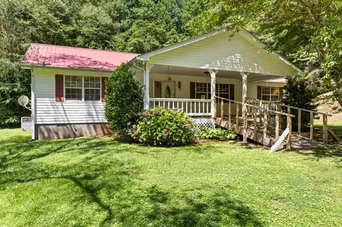 51 Haddock Dr, Blue Ridge, GA 30513