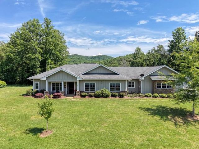 314 Winchester Cove Rd, Hayesville, NC 28904