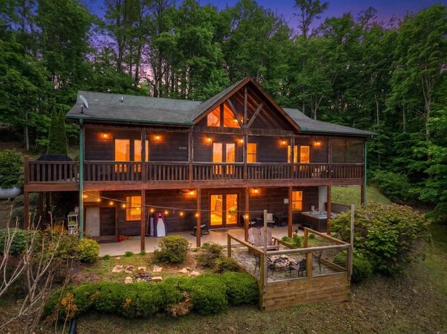 195 Trina Ln, Blue Ridge, GA 30513