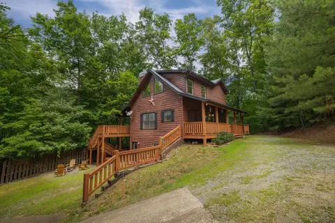 120 Pasha Dr, Ellijay, GA 30540