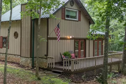 132 Silver Dollar Ln, Young Harris, GA 30582