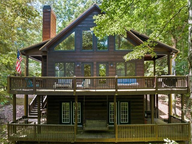 52 Merit Ct, Ellijay, GA 30540