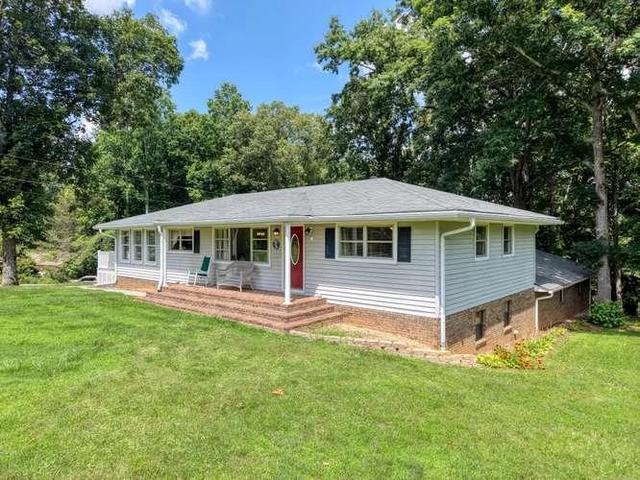 52 Farner-plott Dr, Blairsville, GA 30512