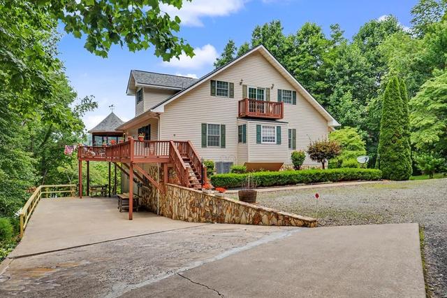 488 Dogwood Pl, Hiawassee, GA 30546
