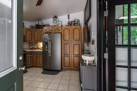 Entry Way - 860 Holly Rd, Murphy, NC 28906 photo 1 of 4
