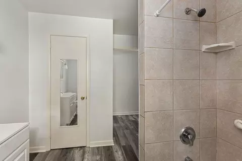 Bath - 60 Fleming St, Murphy, NC 28906 photo 3 of 6
