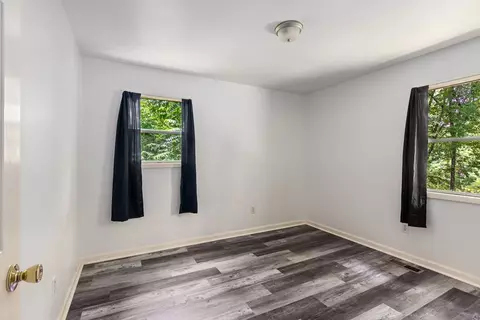 Bedroom - 60 Fleming St, Murphy, NC 28906 photo 6 of 8